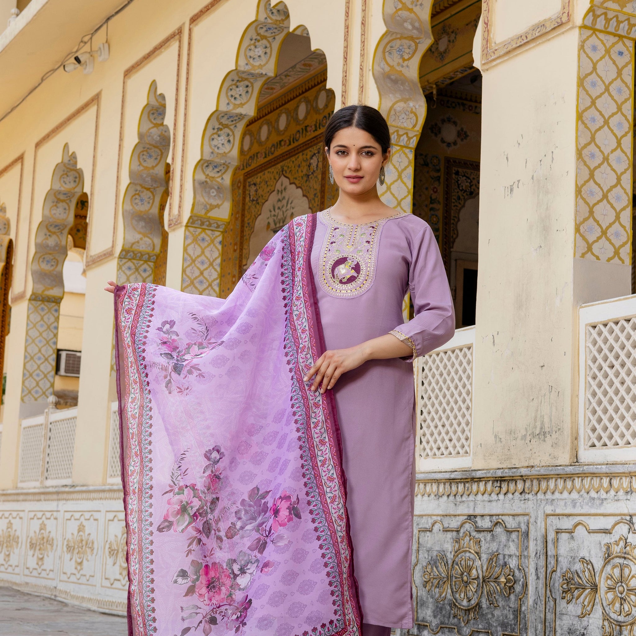 Lavender Heritage Embroidered Suit Set 🌸